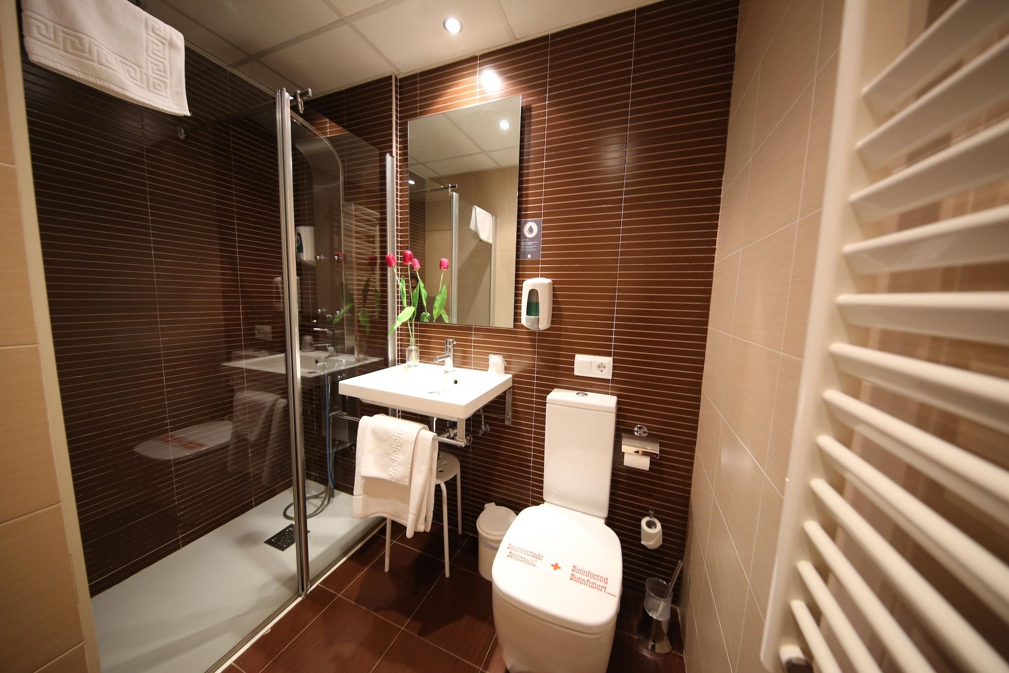Hotel Alda Entrearcos Бургос Екстер'єр фото