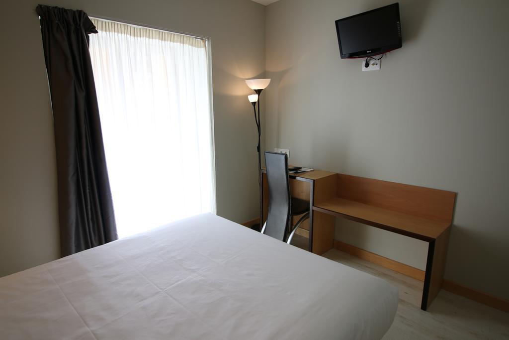 Hotel Alda Entrearcos Бургос Екстер'єр фото